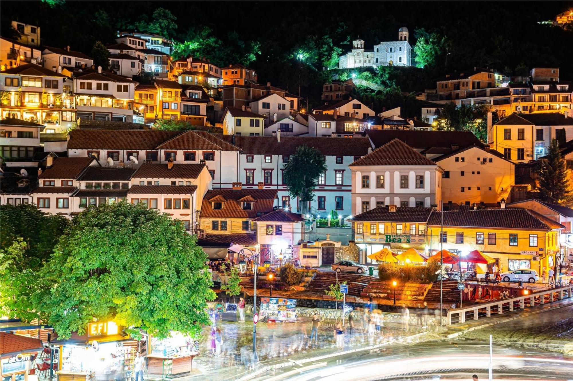 Sky Hotel Prizren Ngoại thất bức ảnh