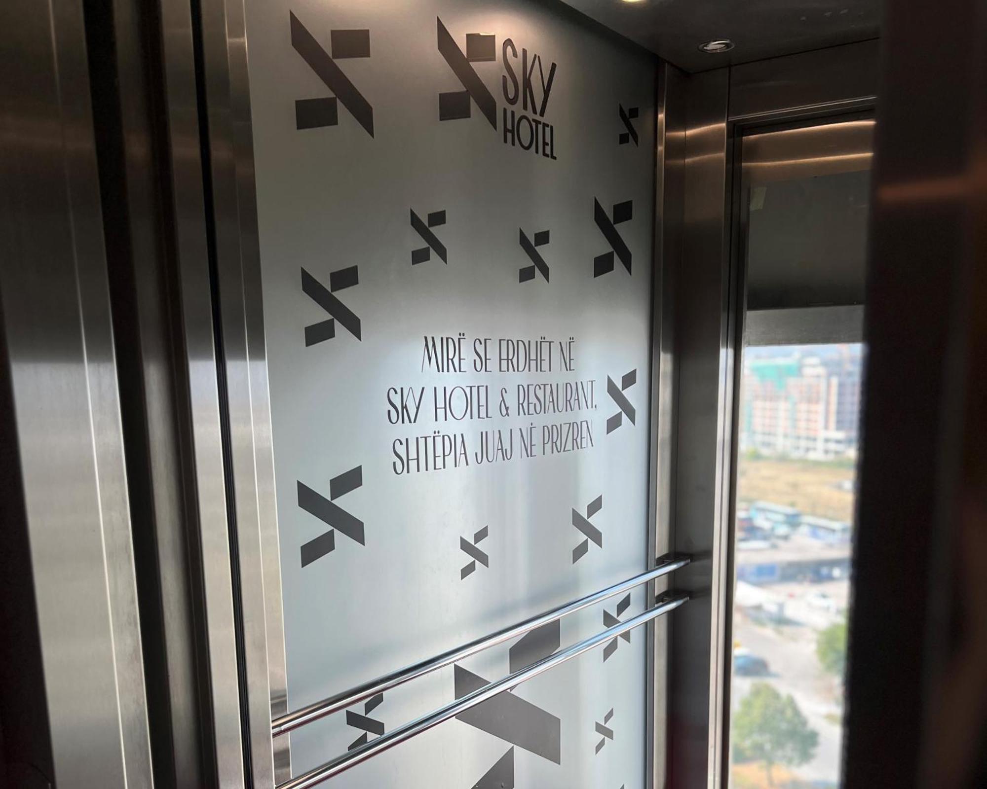 Sky Hotel Prizren Ngoại thất bức ảnh