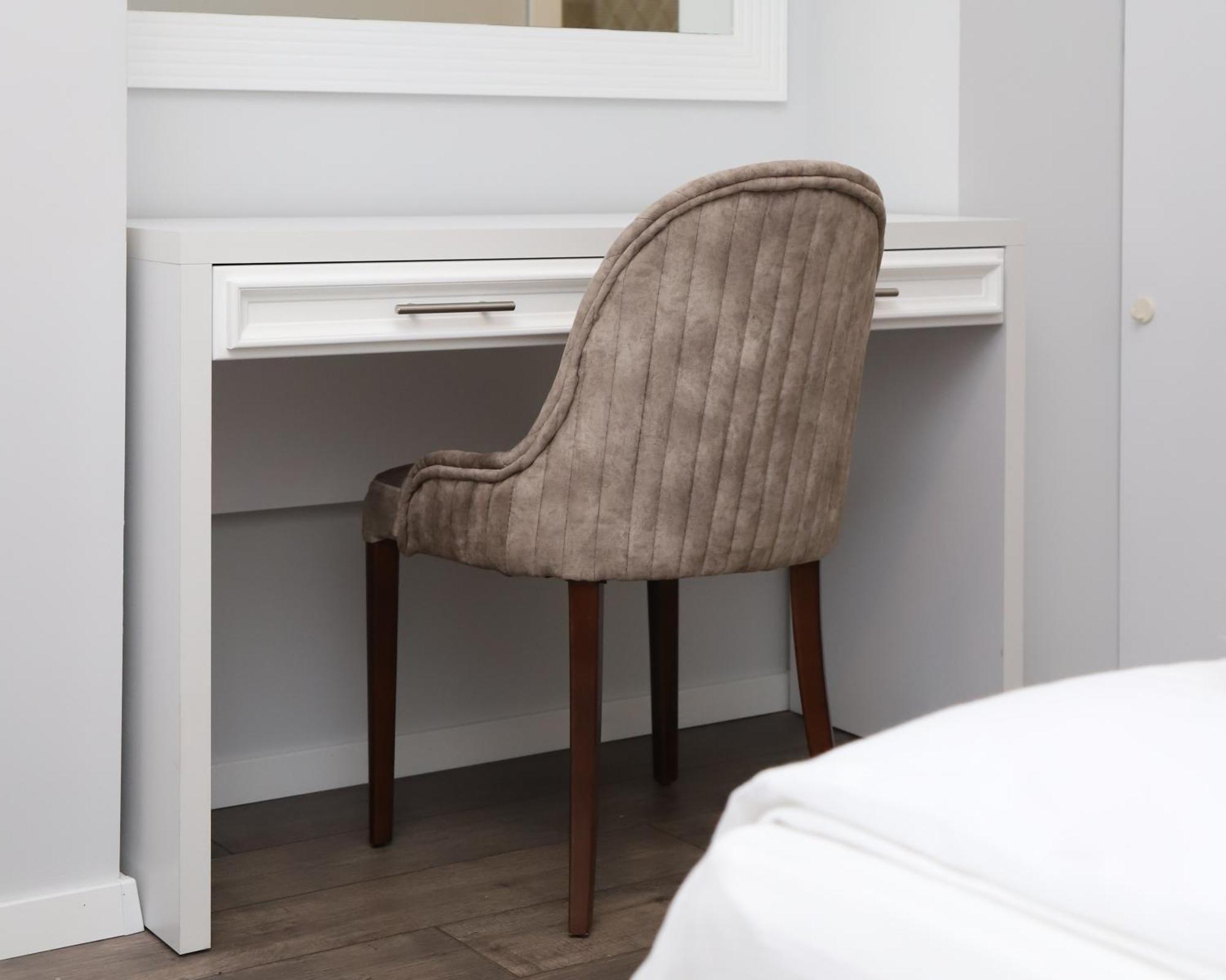 Sky Hotel Prizren Ngoại thất bức ảnh