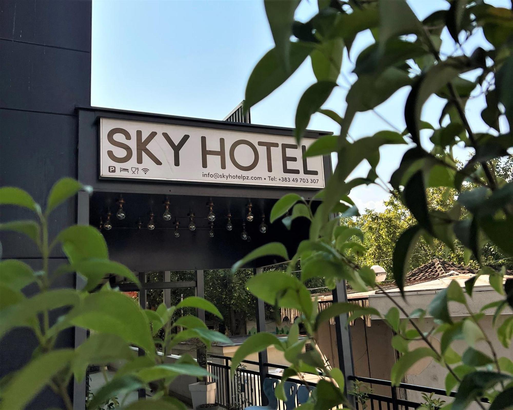 Sky Hotel Prizren Ngoại thất bức ảnh
